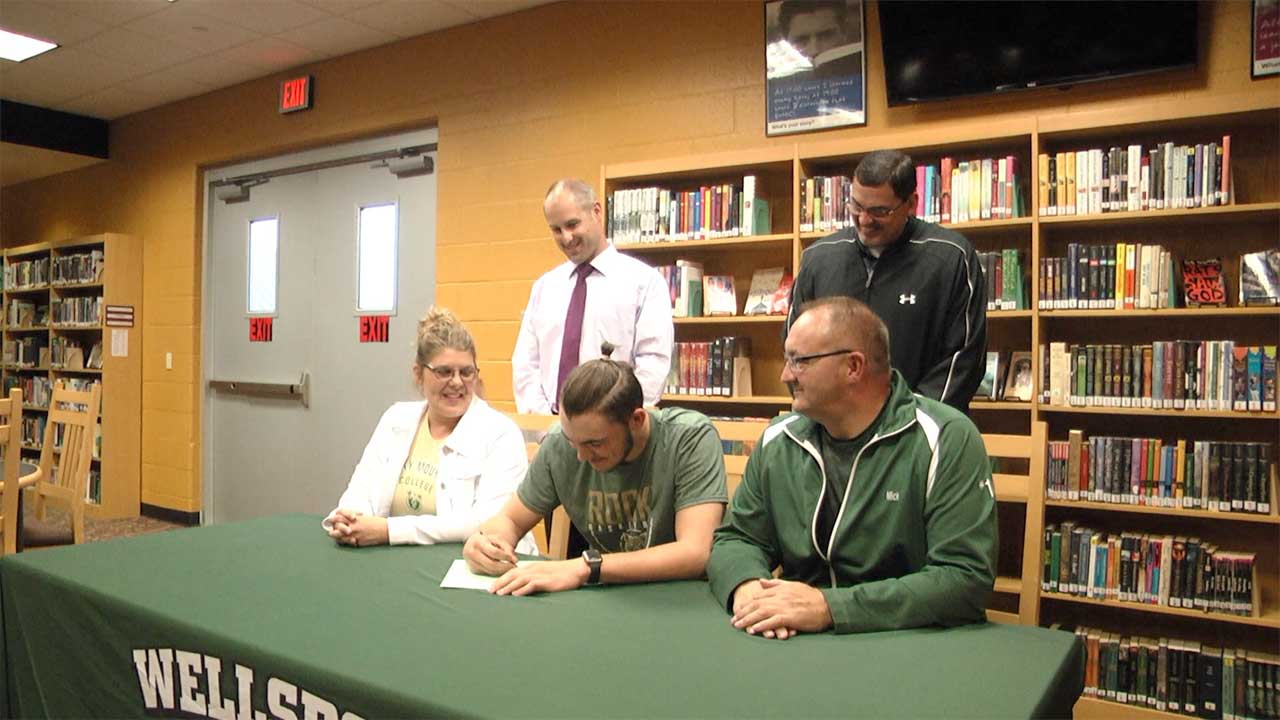 Tuttle continues basketball career