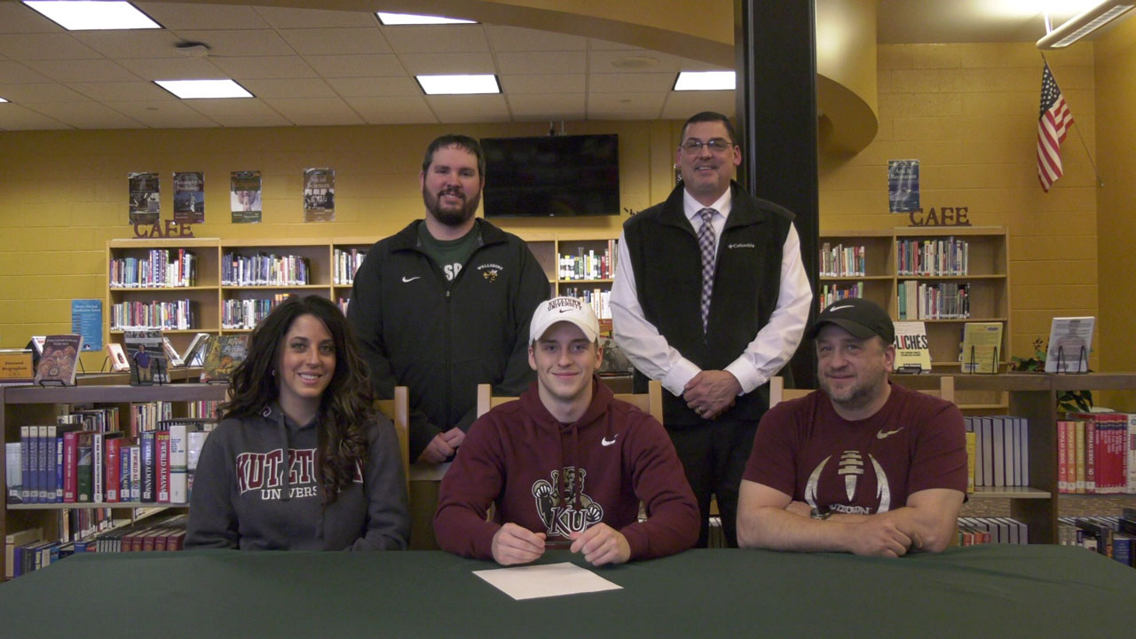 Hauser signs National Letter of Intent to Kutztown